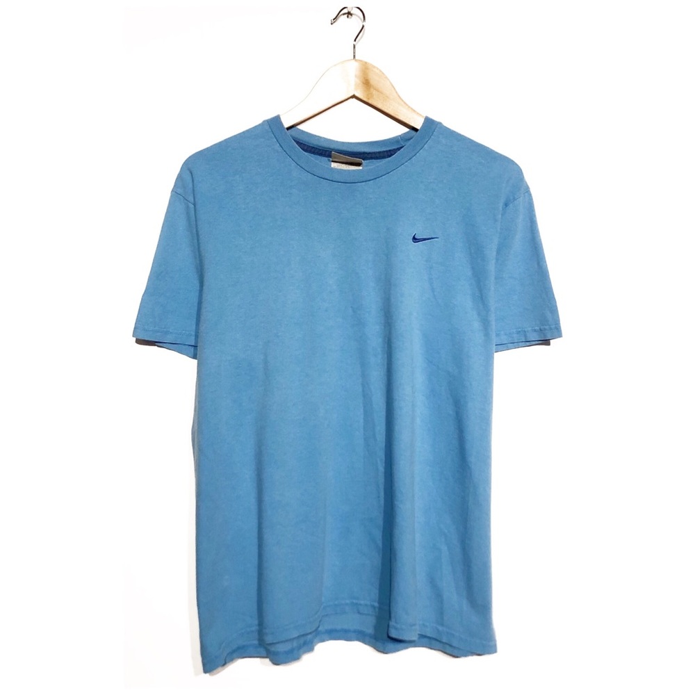 Vintage 90s Nike shirt